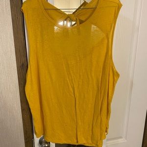 Old Navy top (XL)